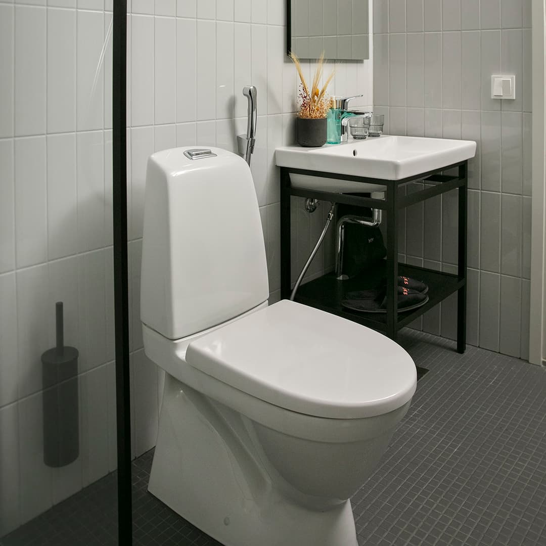 <p data-block-key="cca7p">Gustavsbergin WC-ratkaisut yhdistävät käytännöllisyyden, kestävyyden ja tyylikkään muotoilun, joita hyödynnetään monissa hotellikohteissa ympäri Suomen.</p>
