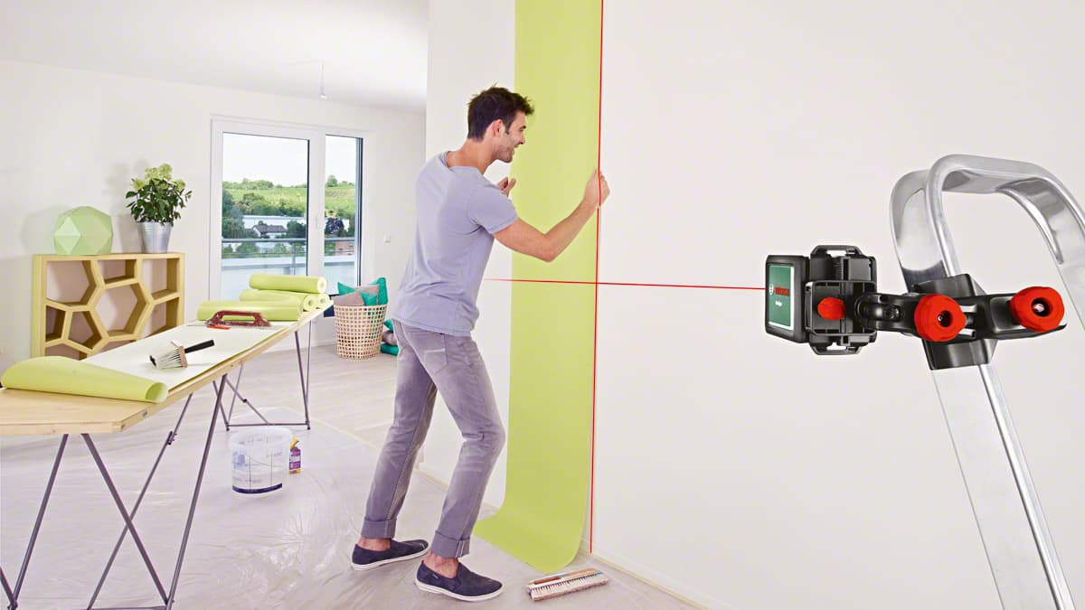 <p data-block-key="1ws49">Bosch ristilinjalaser.</p>